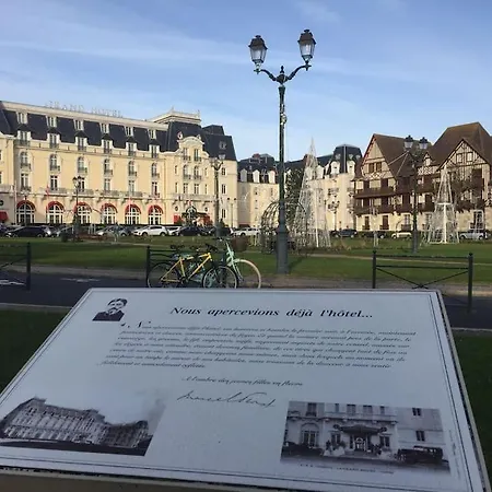 Temps Retrouve, Havre De Paix Pres De La Mer * Cabourg